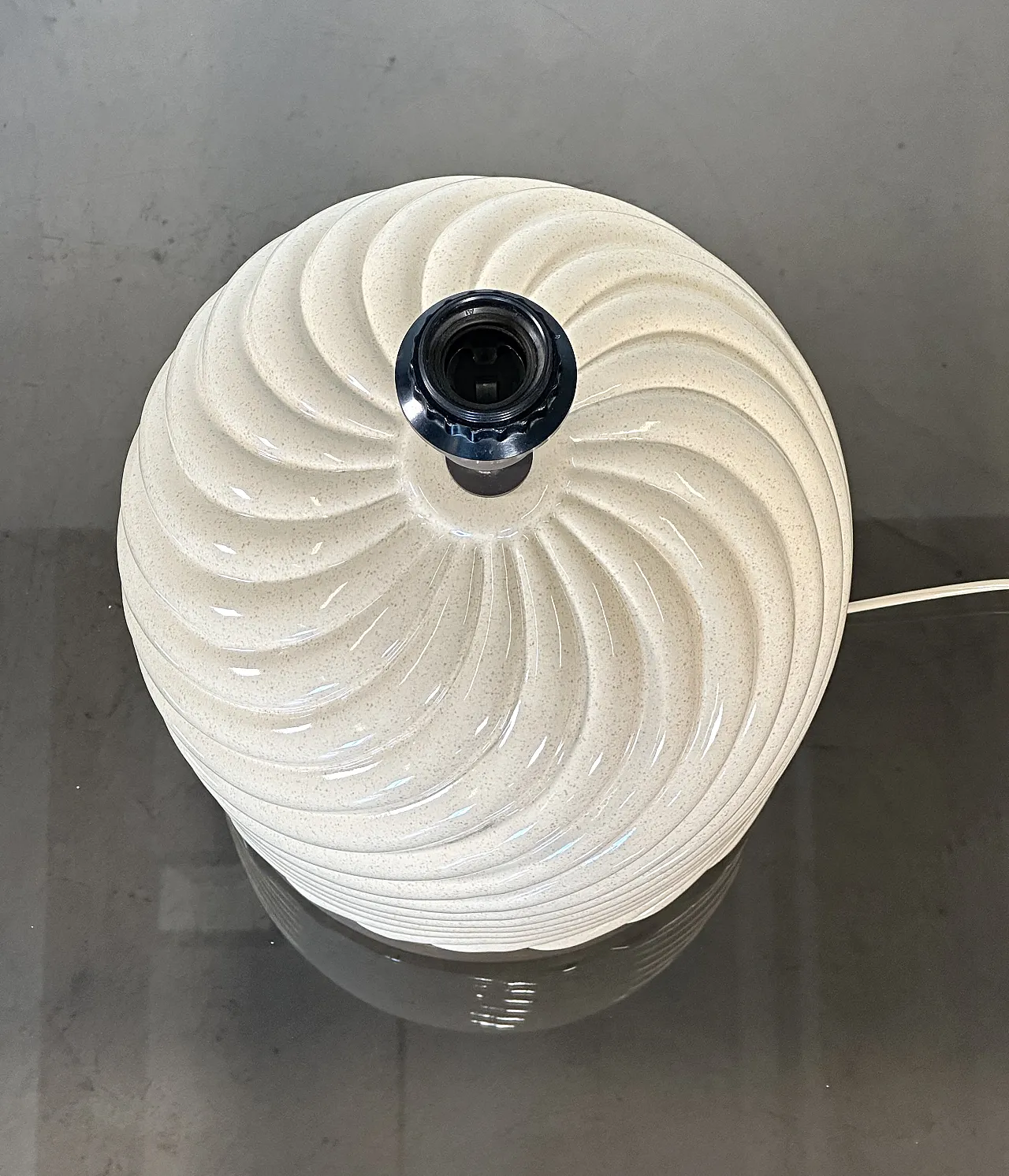 Lampada da tavolo in ceramica e ottone di Tommaso Barbi, anni '70 8