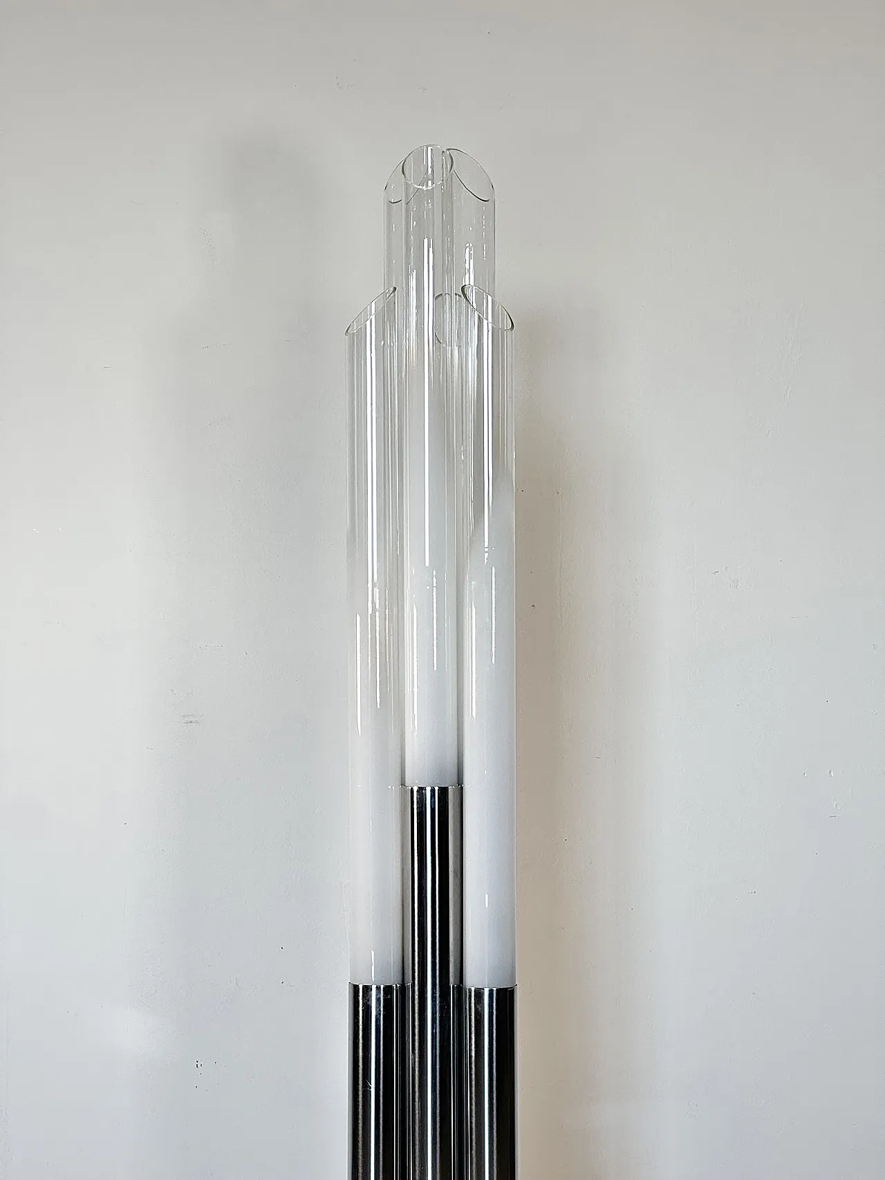 Board of photo in Mulated Glass in the Style of Fontana Arte 60s 1