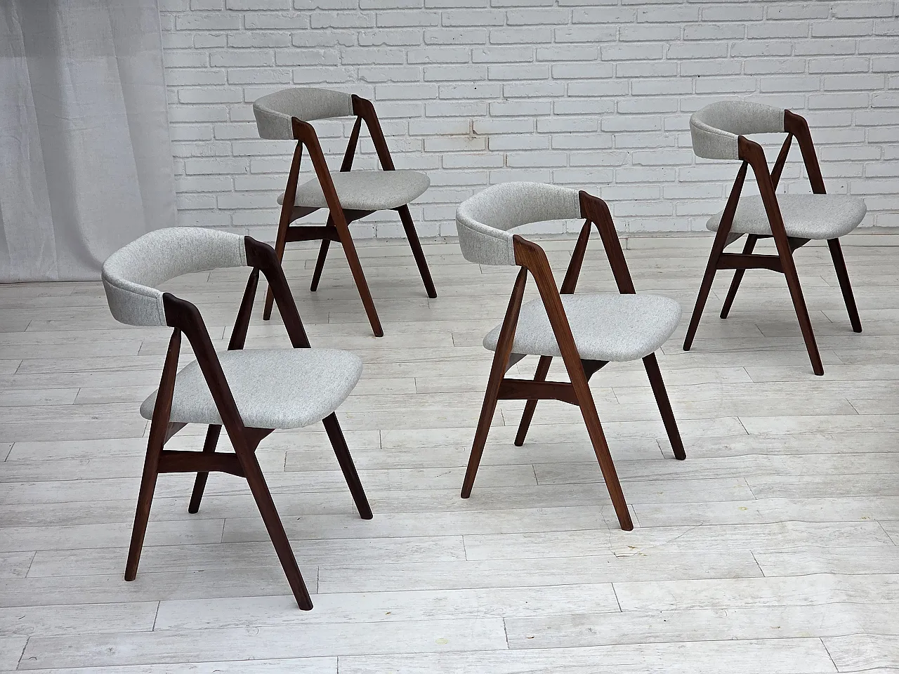 1960s, Danish design by Th.Harlev, model 205, set of 4 chairs. 1