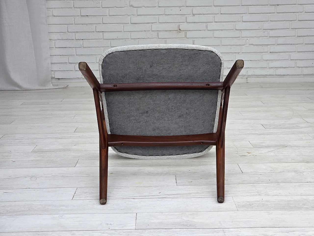 1960s, Danish design by Th.Harlev, model 205, set of 4 chairs. 21