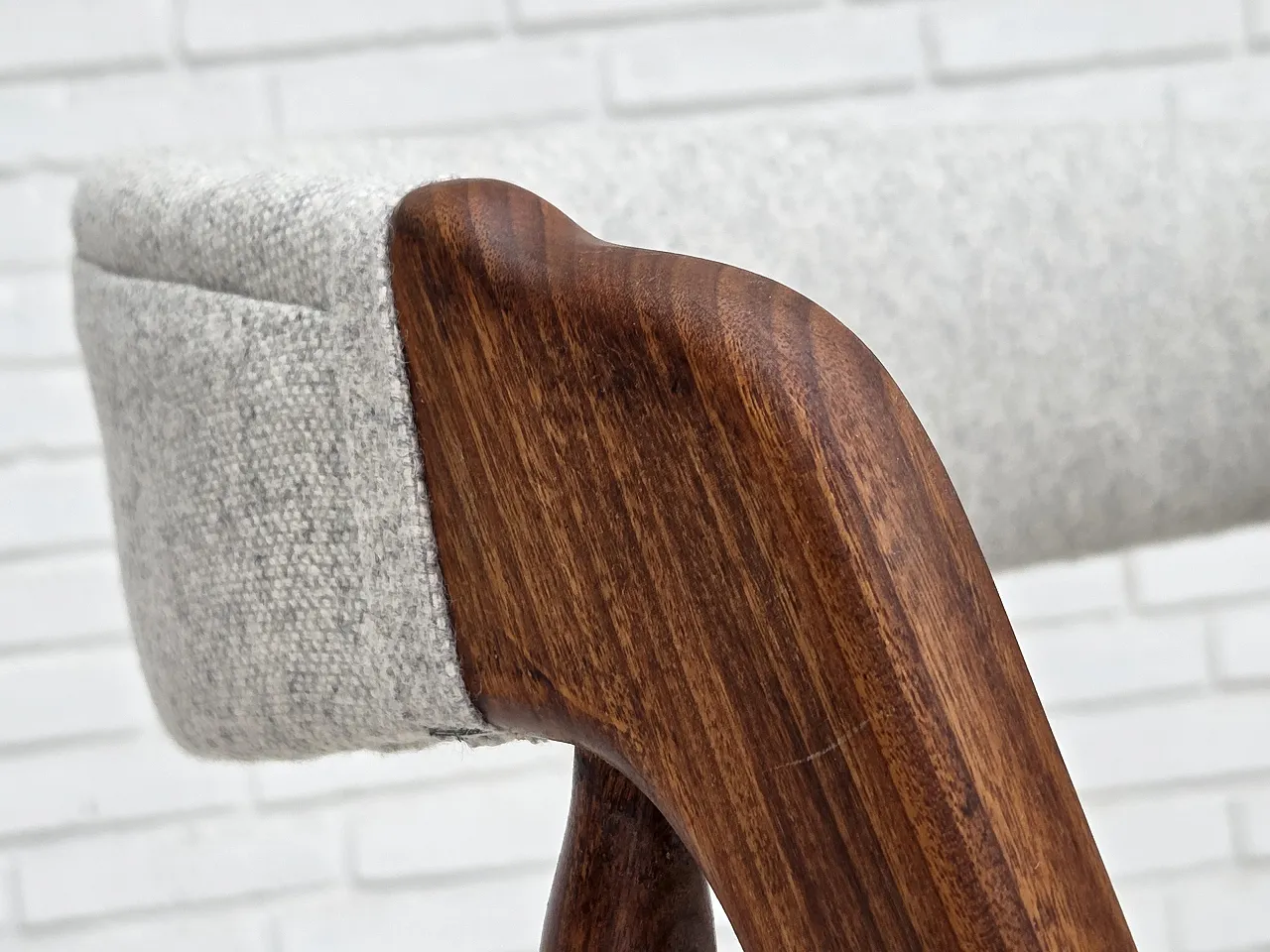 1960s, Danish design by Th.Harlev, model 205, set of 4 chairs. 22