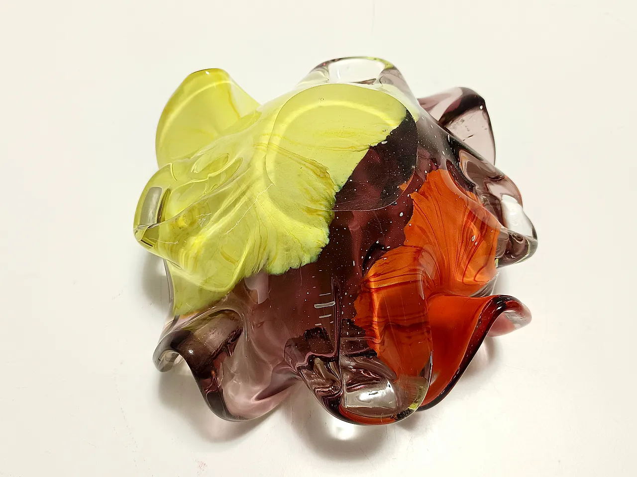 Posacenere in vetro di Murano policromo attr. a Toso, anni '60 6