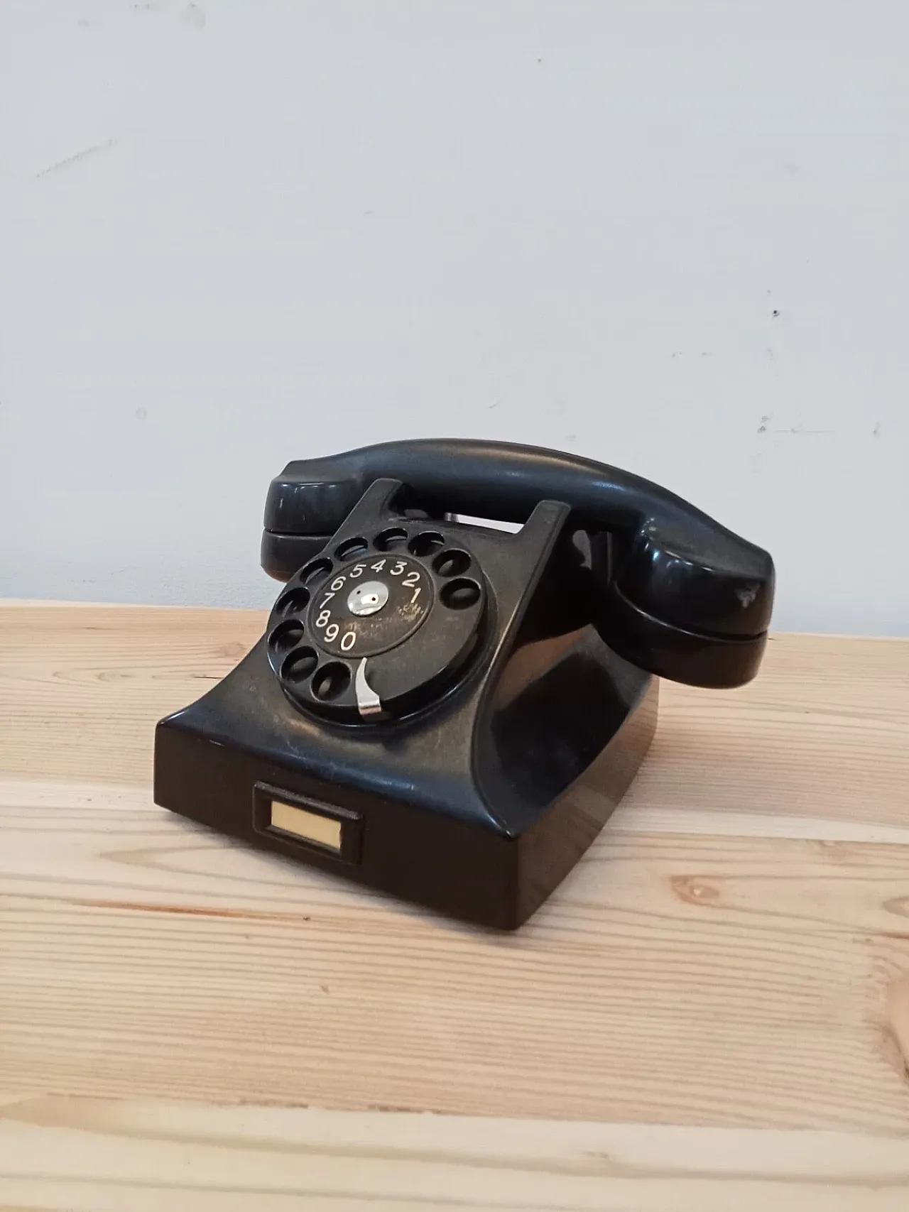 Telefono in bachelite nera Siemens, metà '900 5