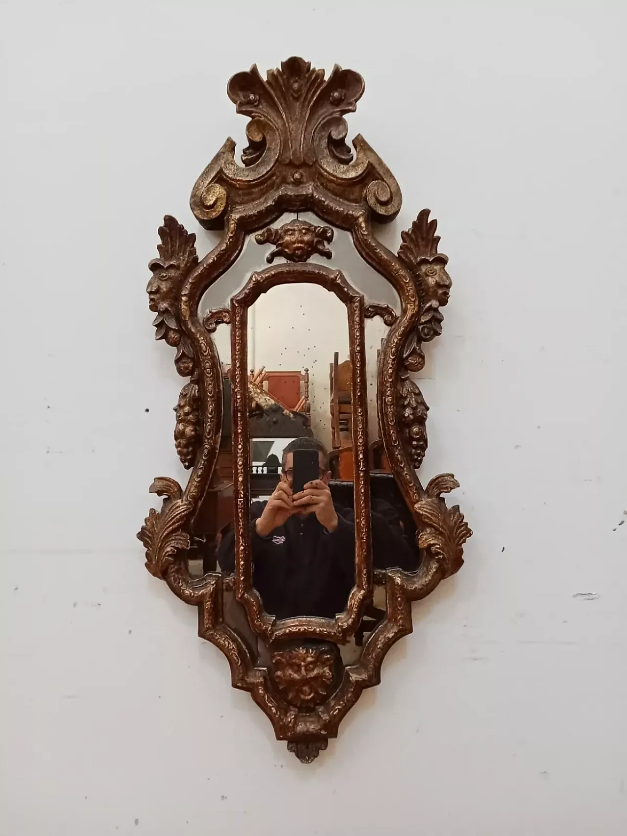 Specchiera in stile Luigi XV in legno dorato, fine '800 3