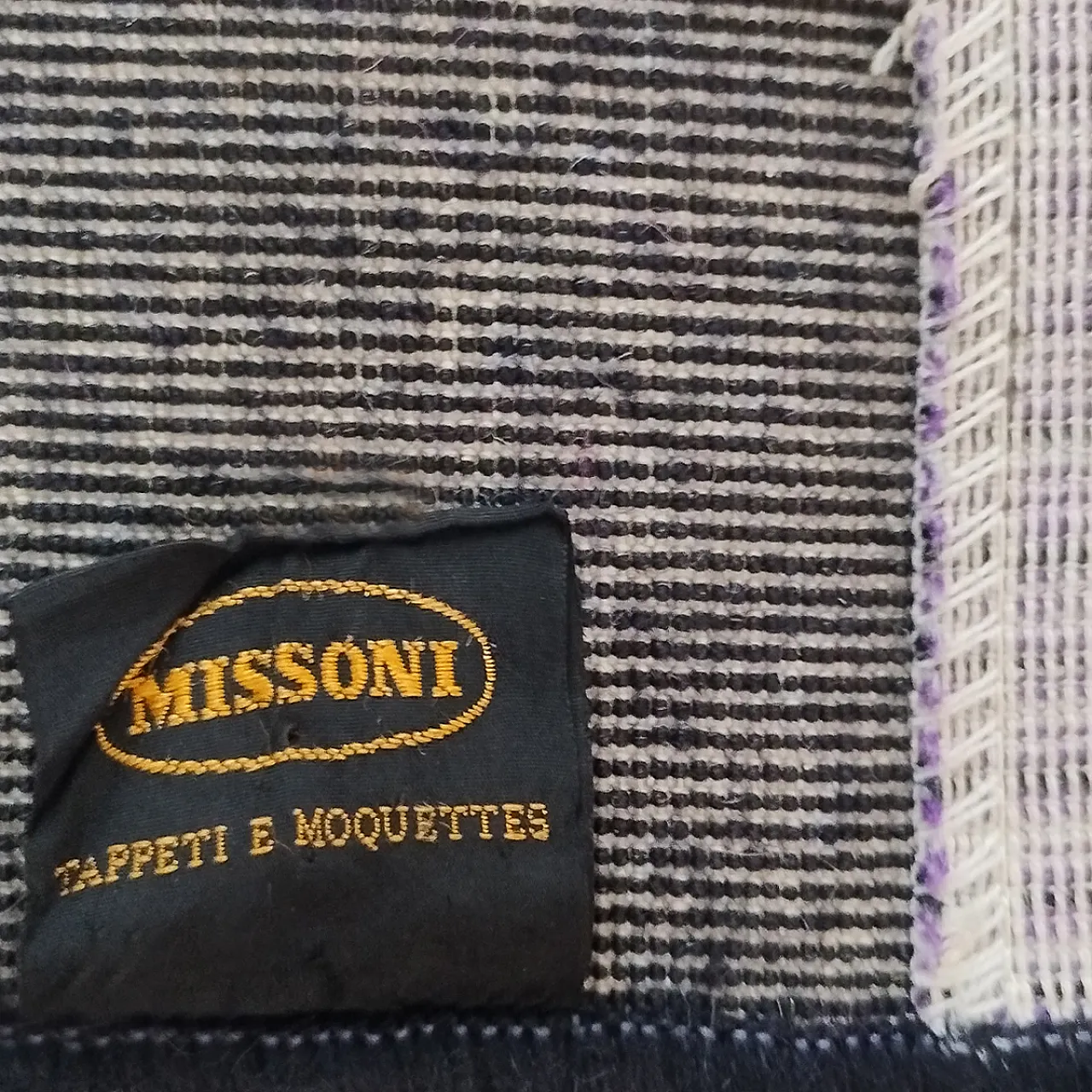 Tappeto geometrico in lana di Missoni per T&J Vestor, anni '80 11