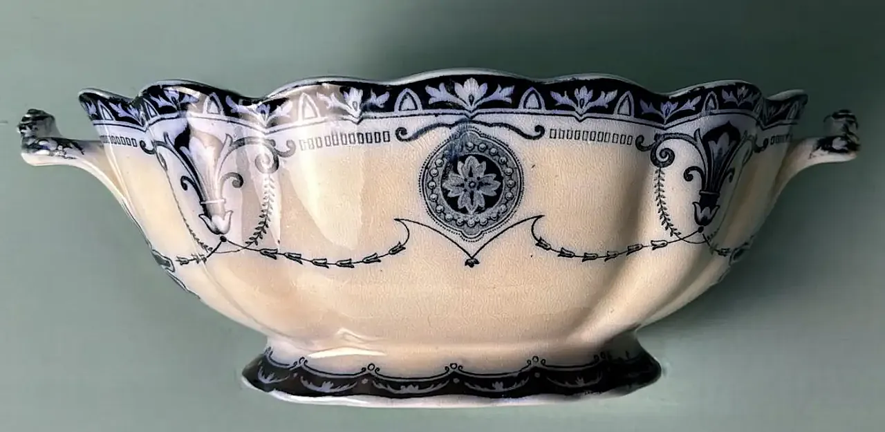 Zuppiera in porcellana blu Carlton, senza coperchio, primo '900 4