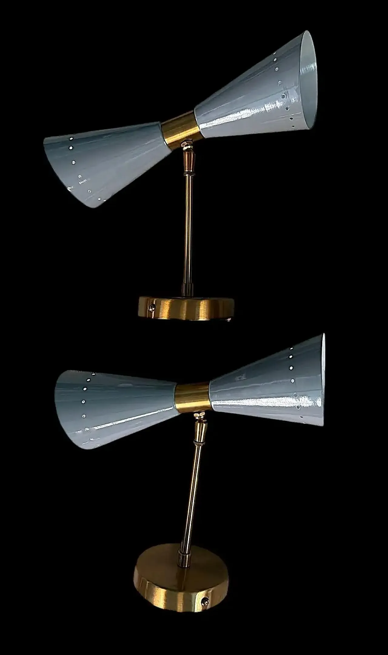 Coppia di applique in metallo e ottone in stile Stilnovo, anni 2000 3