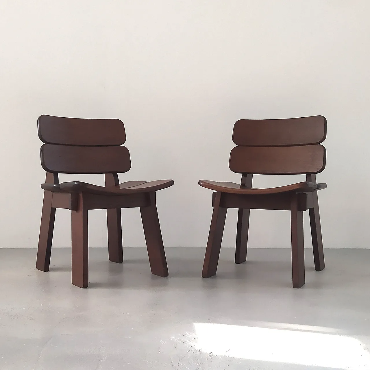 Pair of solid wood chairs Brutalist, 1970s 1