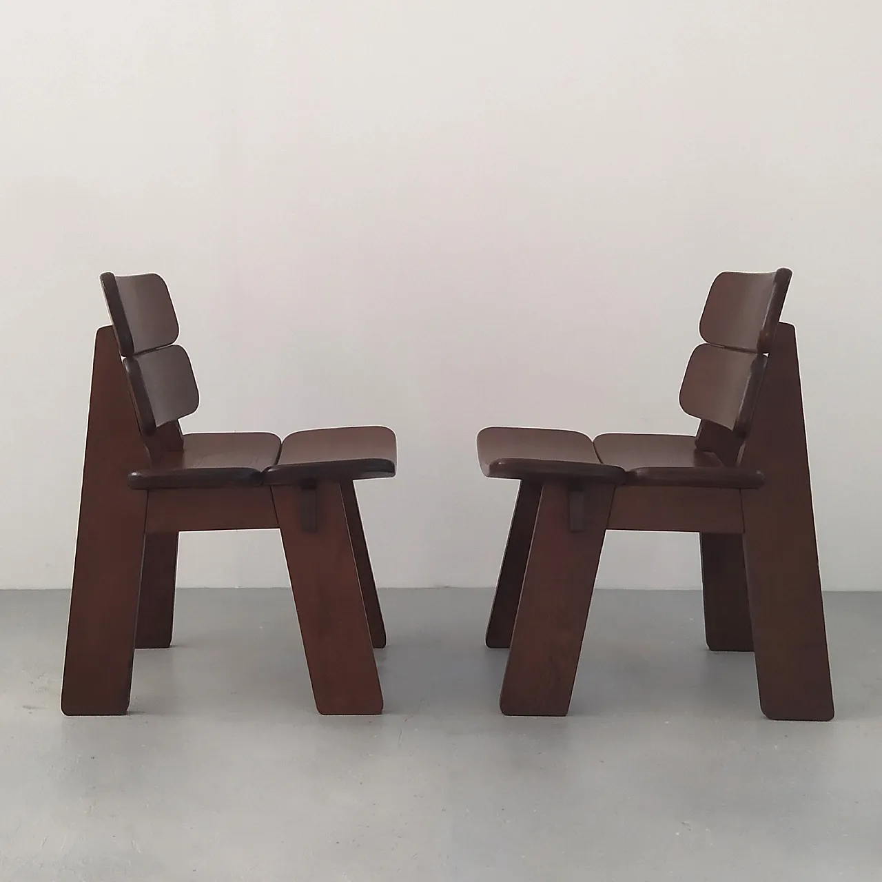 Pair of solid wood chairs Brutalist, 1970s 3