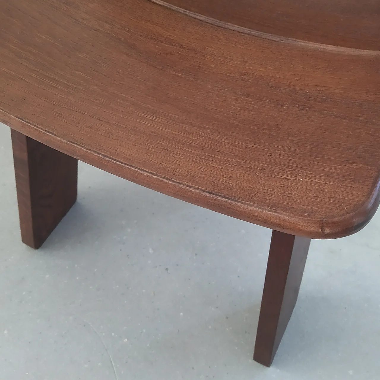 Pair of solid wood chairs Brutalist, 1970s 4