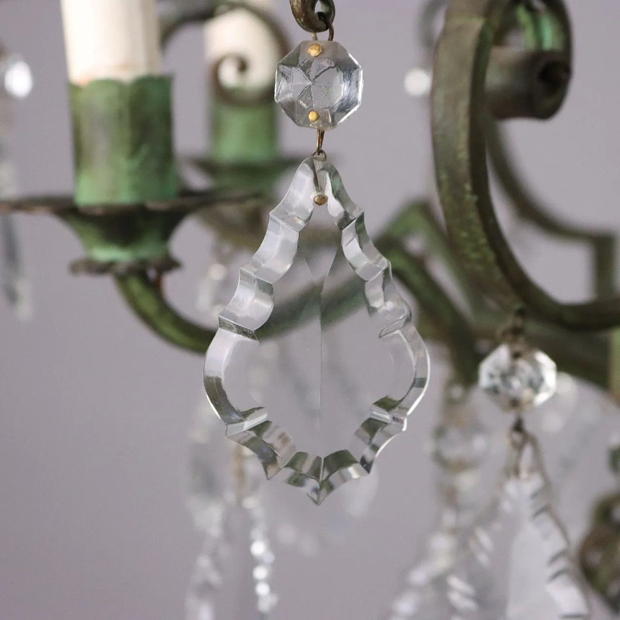 12-Light wrought iron chandelier and glass pendants 5