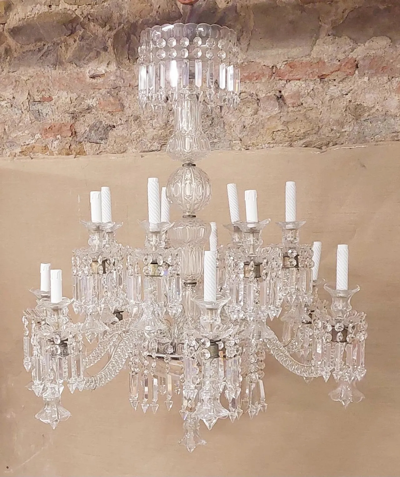 Fourteen-light crystal chandelier, early 20th century 2