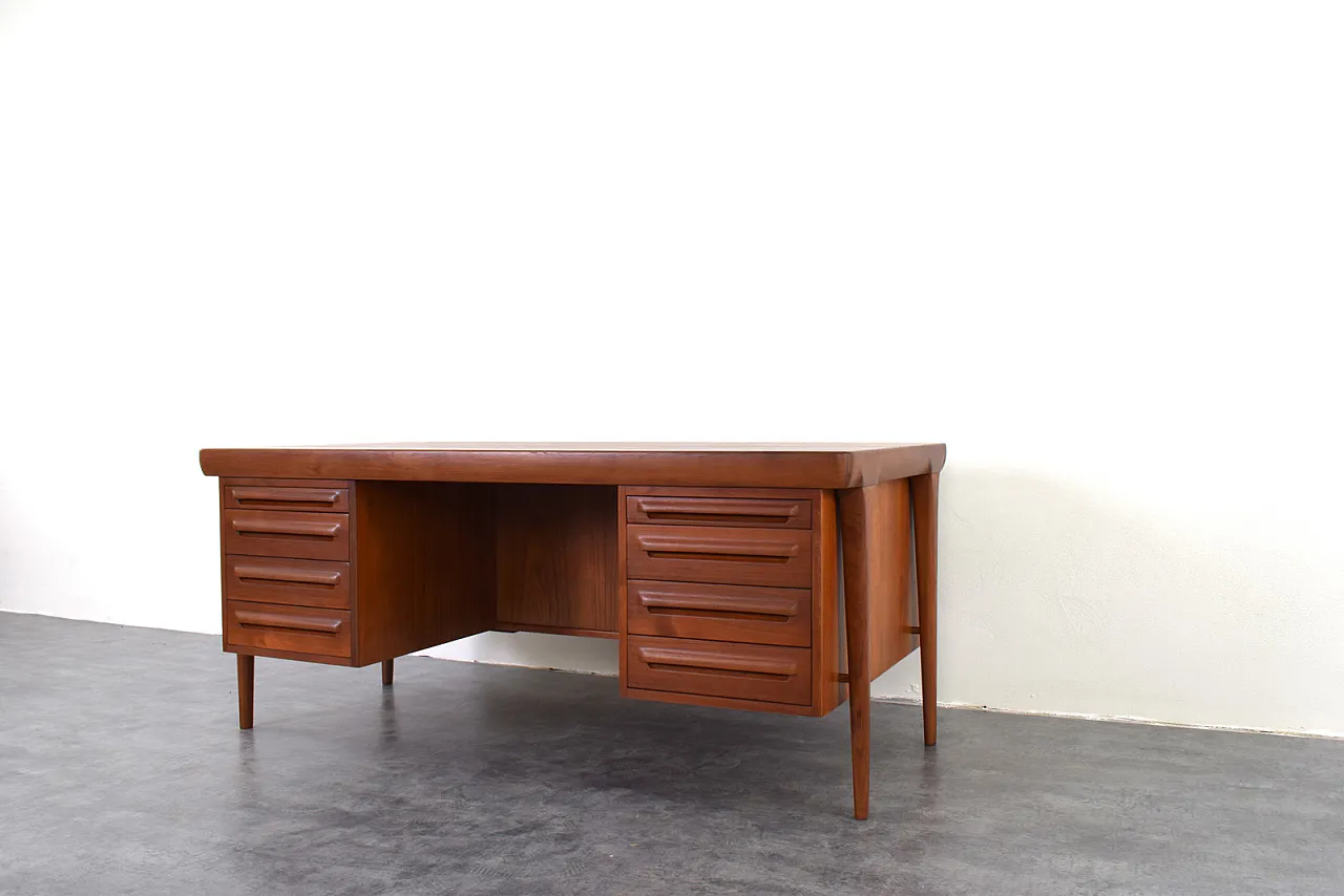 Danish Teak Freestanding Desk by Ib Kofod-Larsen for Faarup Møbelfabri 12