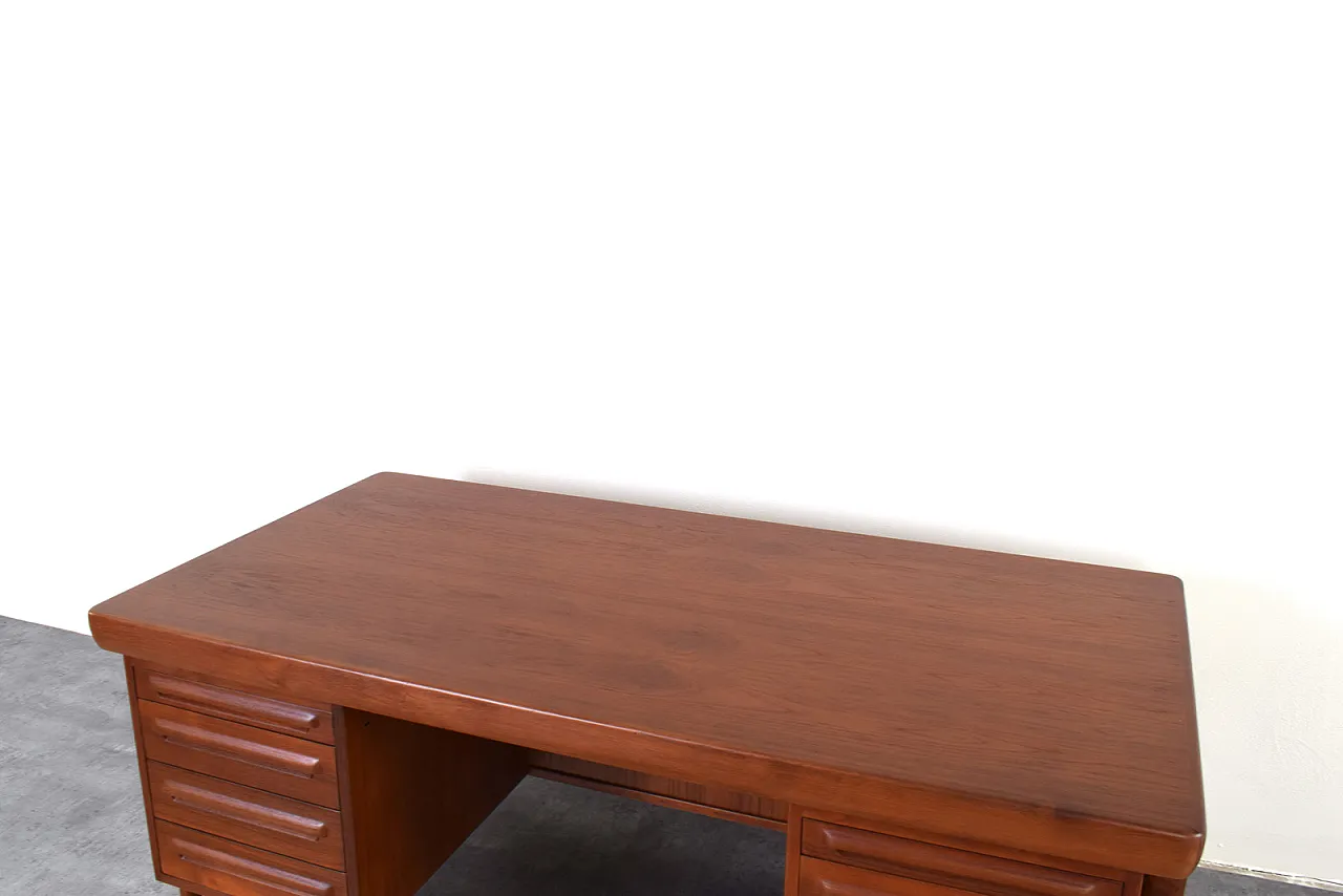 Danish Teak Freestanding Desk by Ib Kofod-Larsen for Faarup Møbelfabri 18