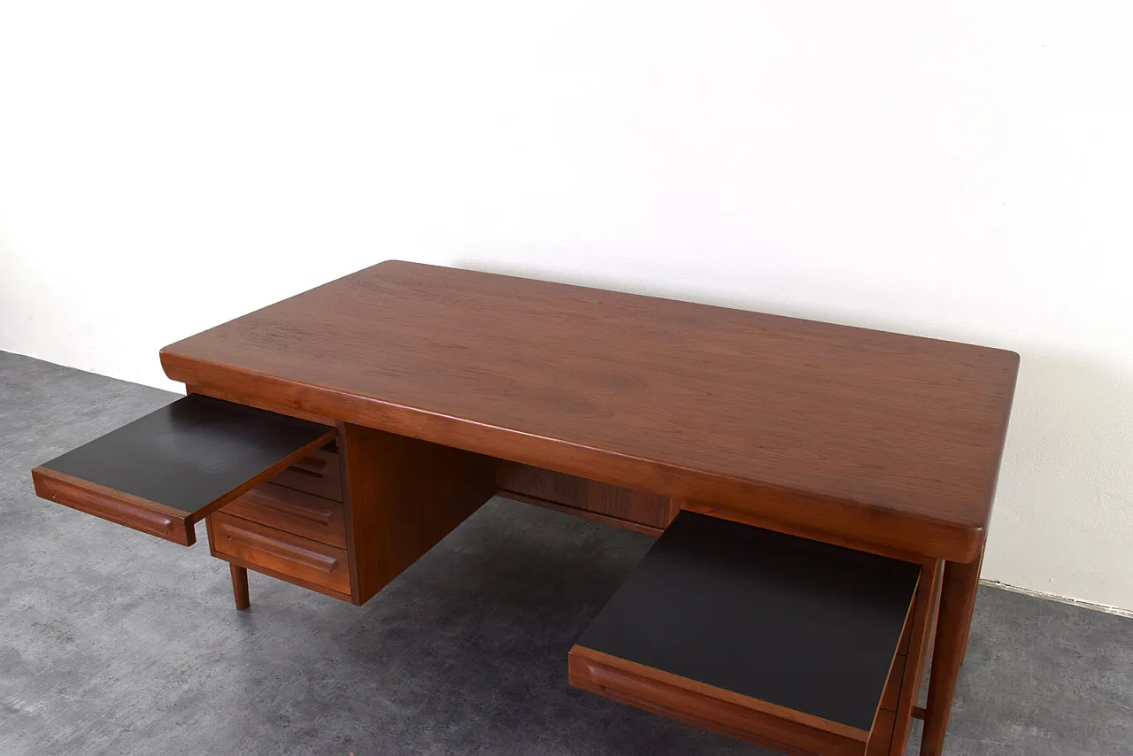 Danish Teak Freestanding Desk by Ib Kofod-Larsen for Faarup Møbelfabri 19
