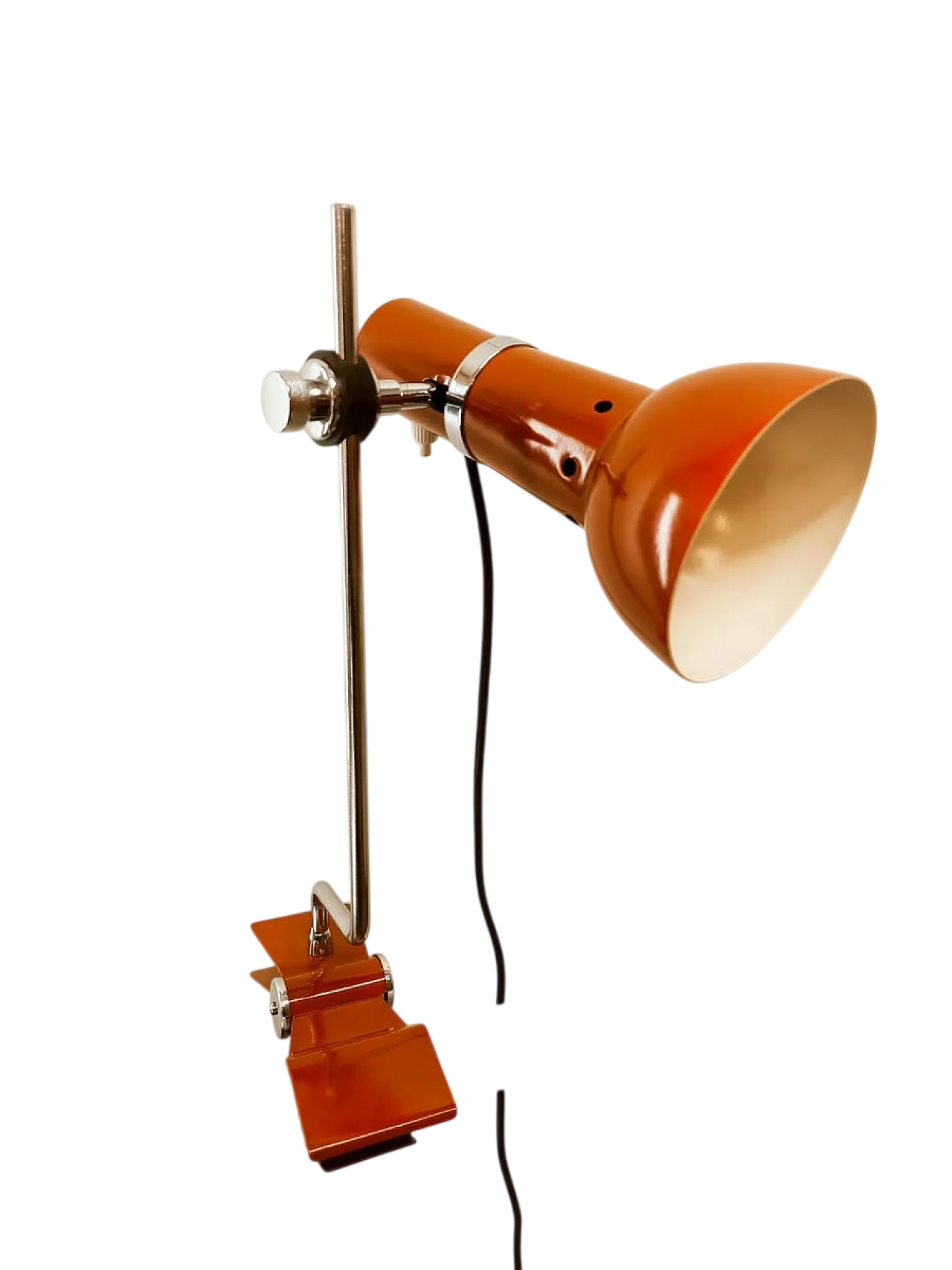 Red metal clamp lamp, 1960s 12