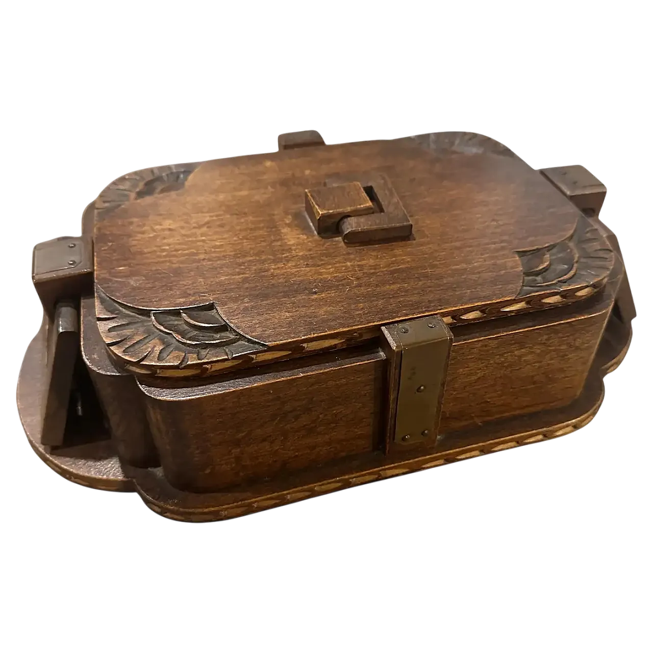 Oak box, hand-carved, 1930s 17