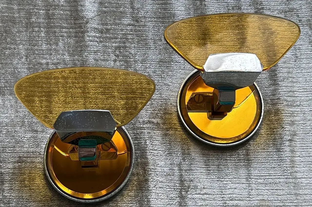 Coppia di ganci da parete di Veca per Fontana Arte, anni '70 6