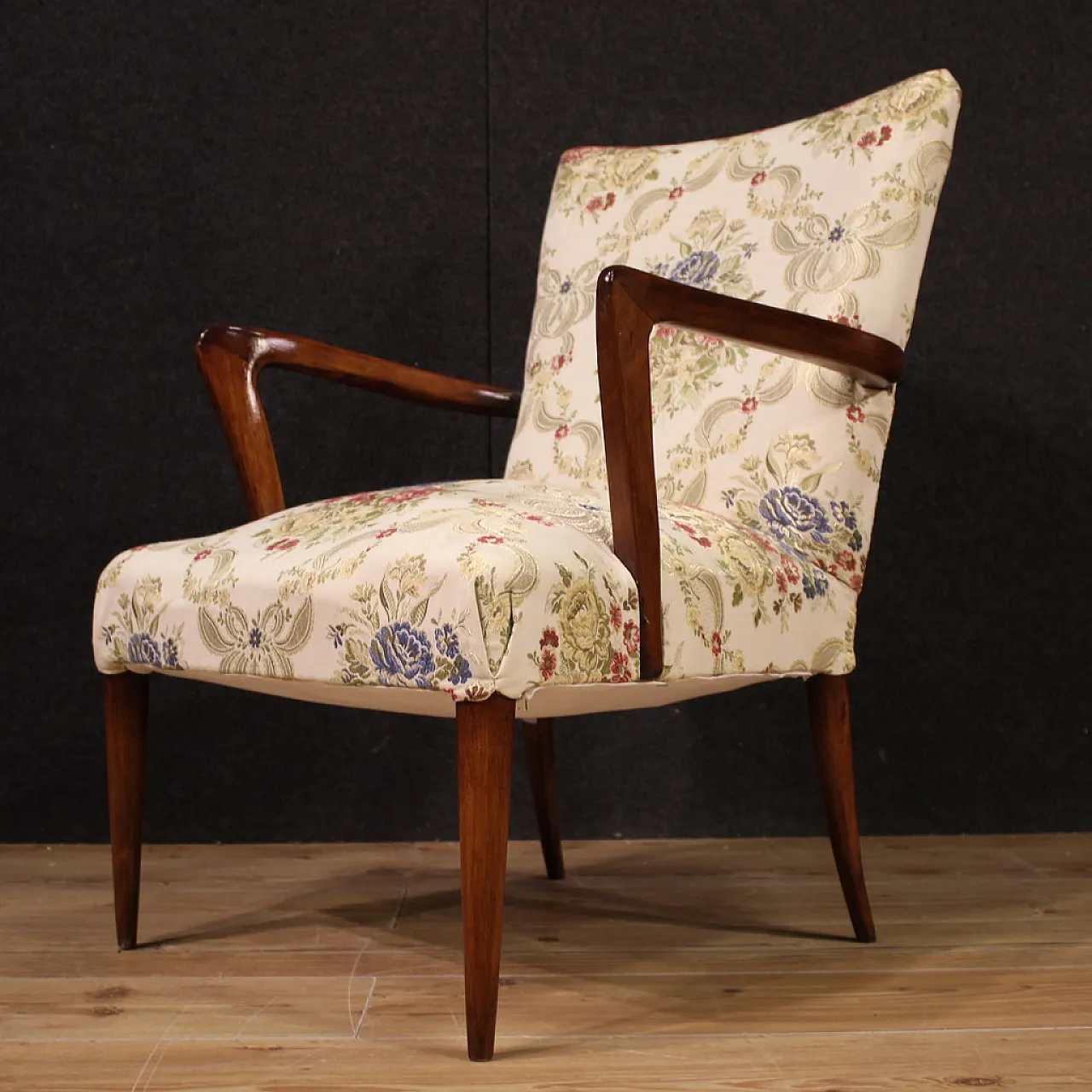 Pair of Italian Mid-century beech armchairs, 20th century 3