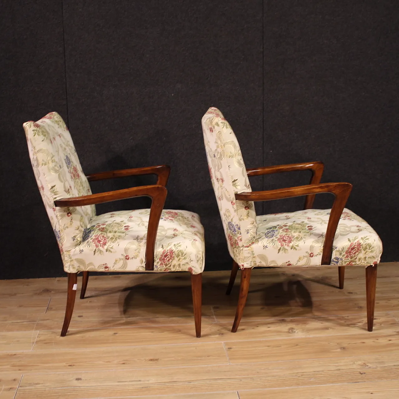 Pair of Italian Mid-century beech armchairs, 20th century 4