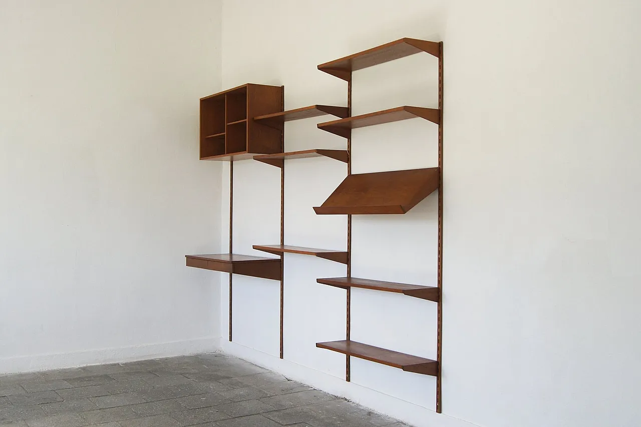 Mensole e scrivania di Kai Kristiansen per FM Mobler, anni '60 2