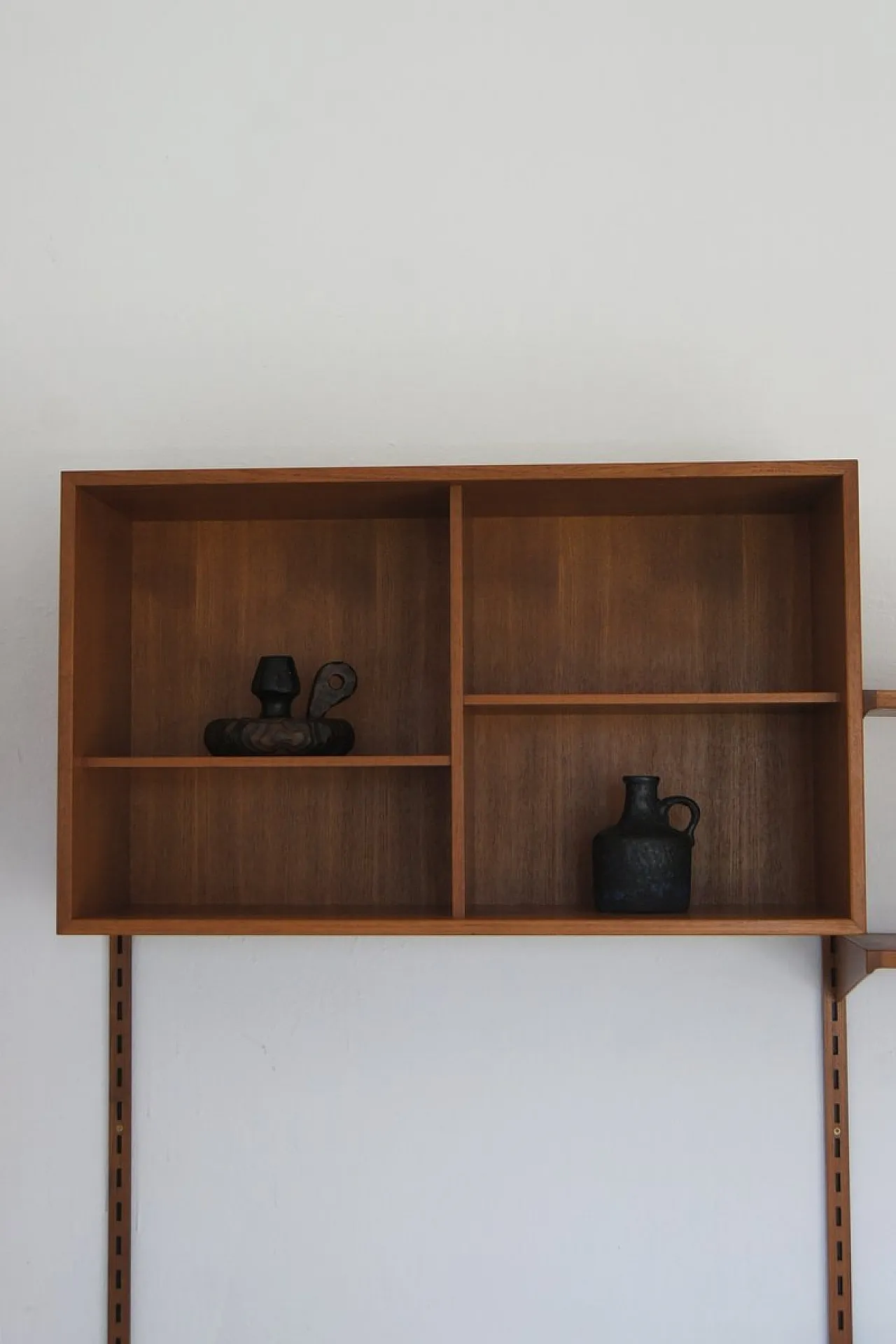 Mensole e scrivania di Kai Kristiansen per FM Mobler, anni '60 4