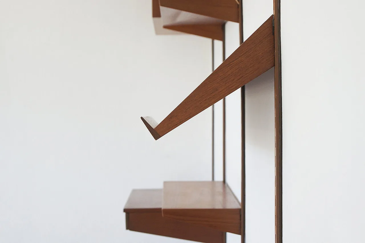 Mensole e scrivania di Kai Kristiansen per FM Mobler, anni '60 16