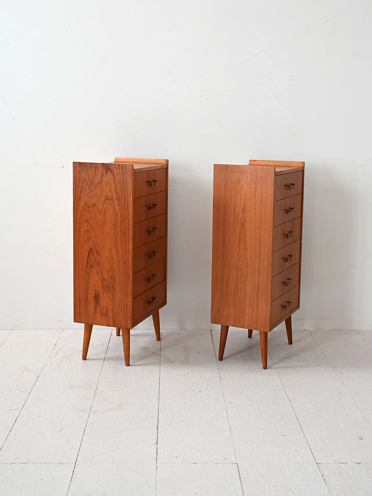 Couple Scandinavian bedside tables in 1950s 3