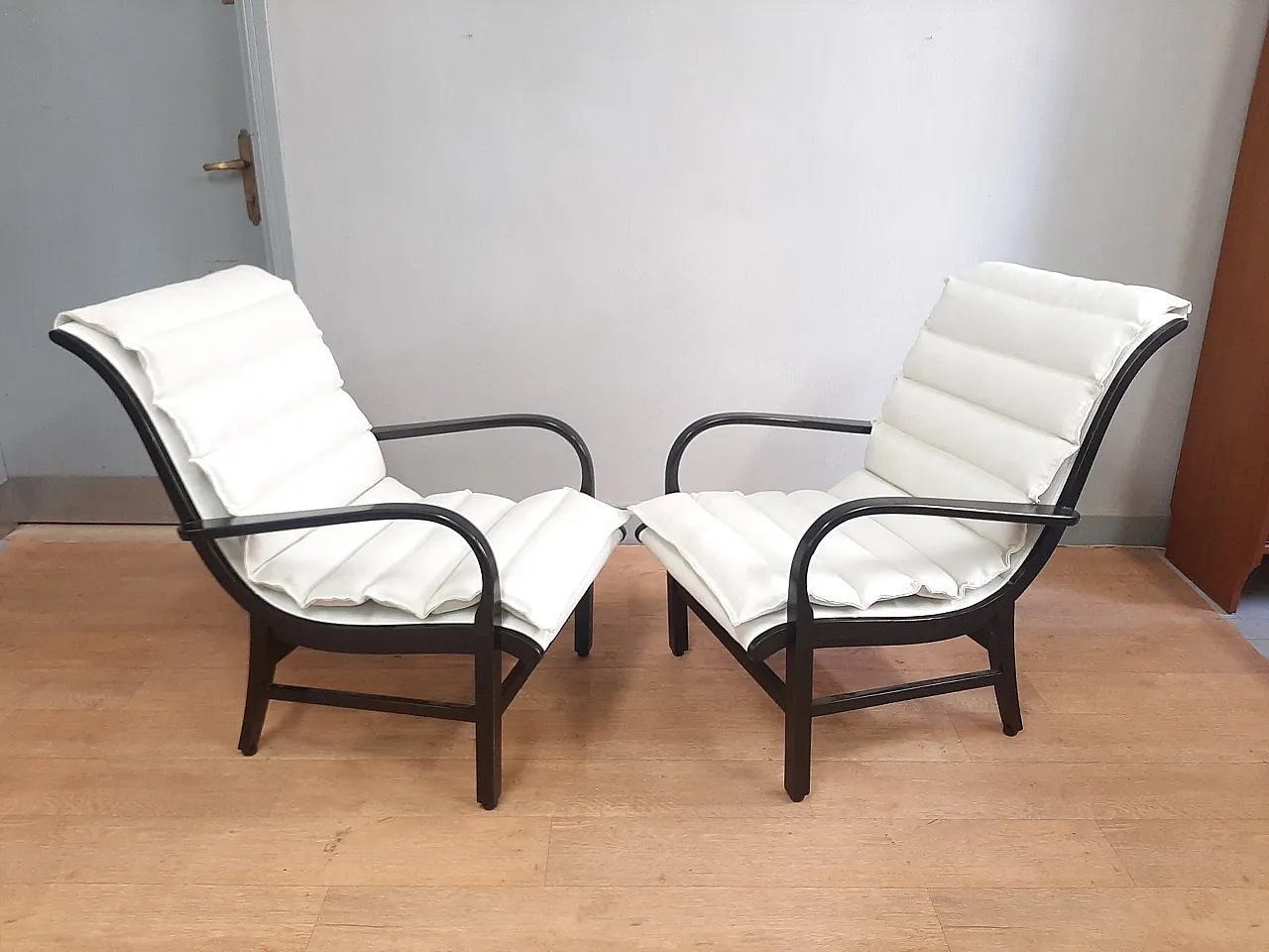 Coppia di poltrone di Meroni e Fossati La Riposante, anni '40 12