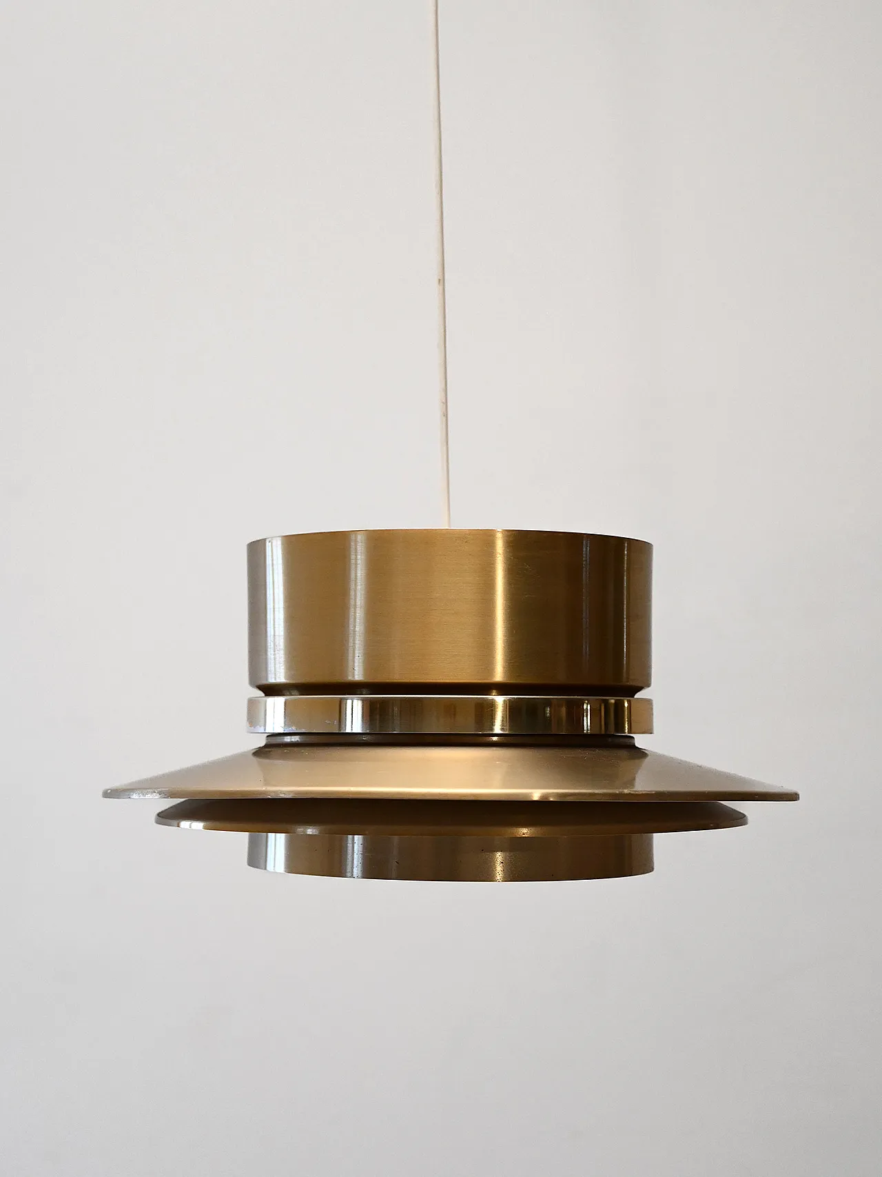 Lampadario in ottone Carl Thore per Granhaga, anni '60 1