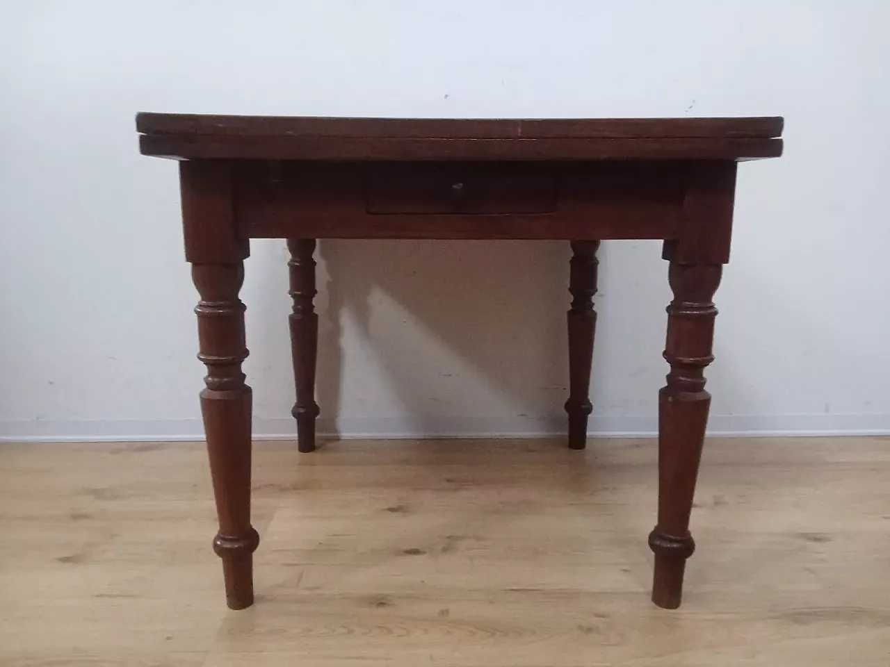 Tavolo allungabile in legno massello, inizi '900 2