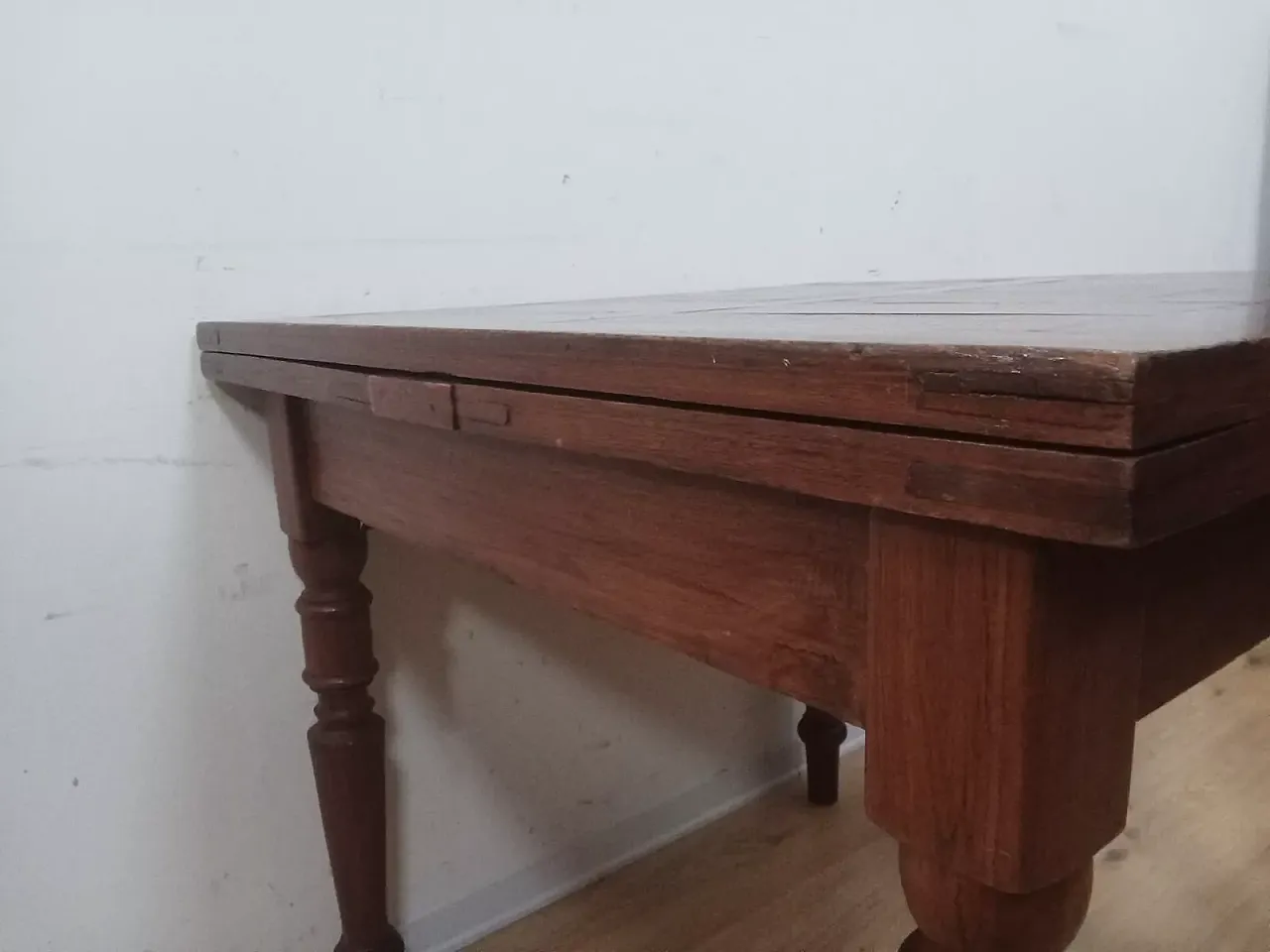 Tavolo allungabile in legno massello, inizi '900 7