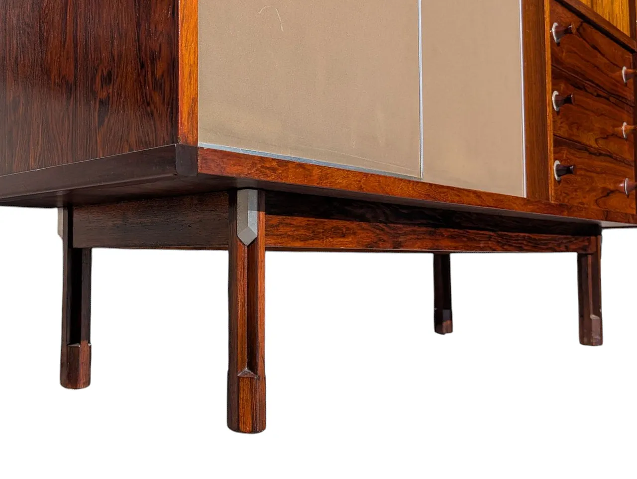 Mobile bar creato da G. Coslin per 3V Arredamenti, Italia anni 60 6