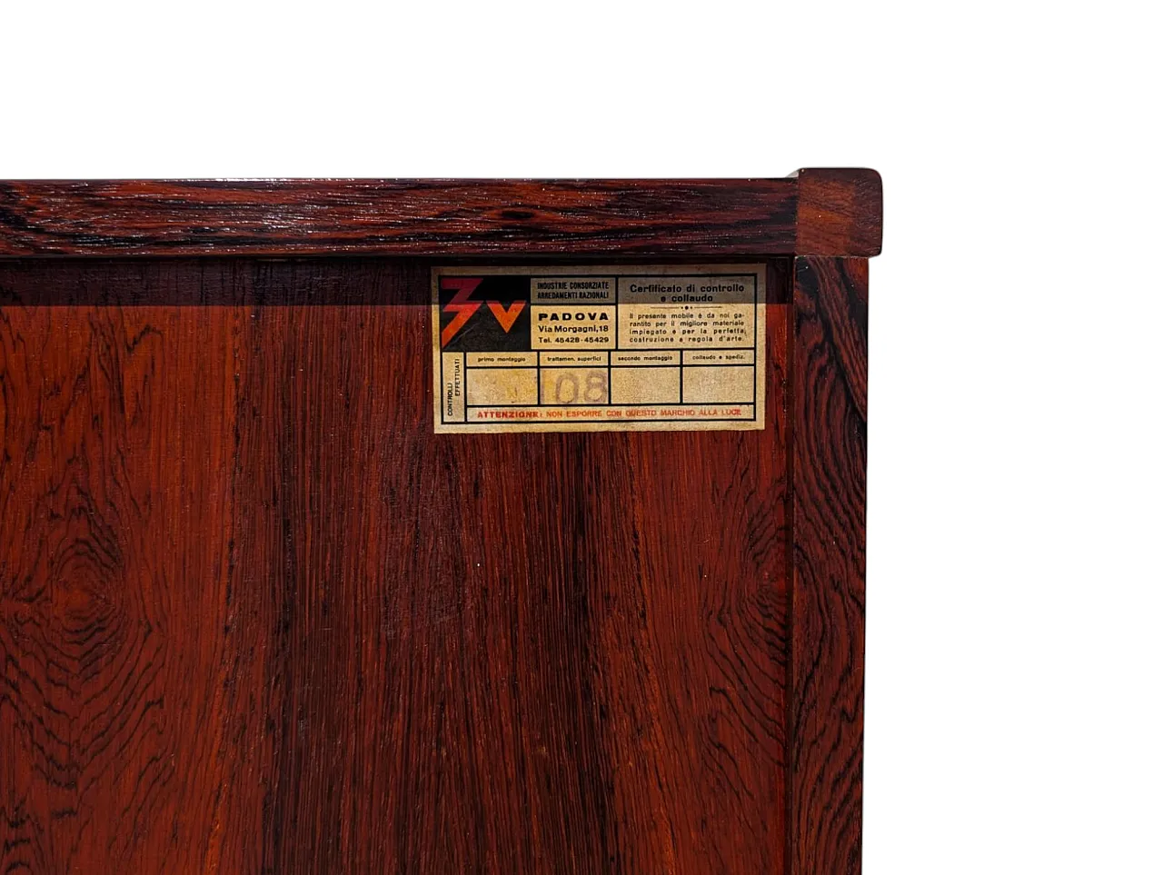 Mobile bar creato da G. Coslin per 3V Arredamenti, Italia anni 60 17