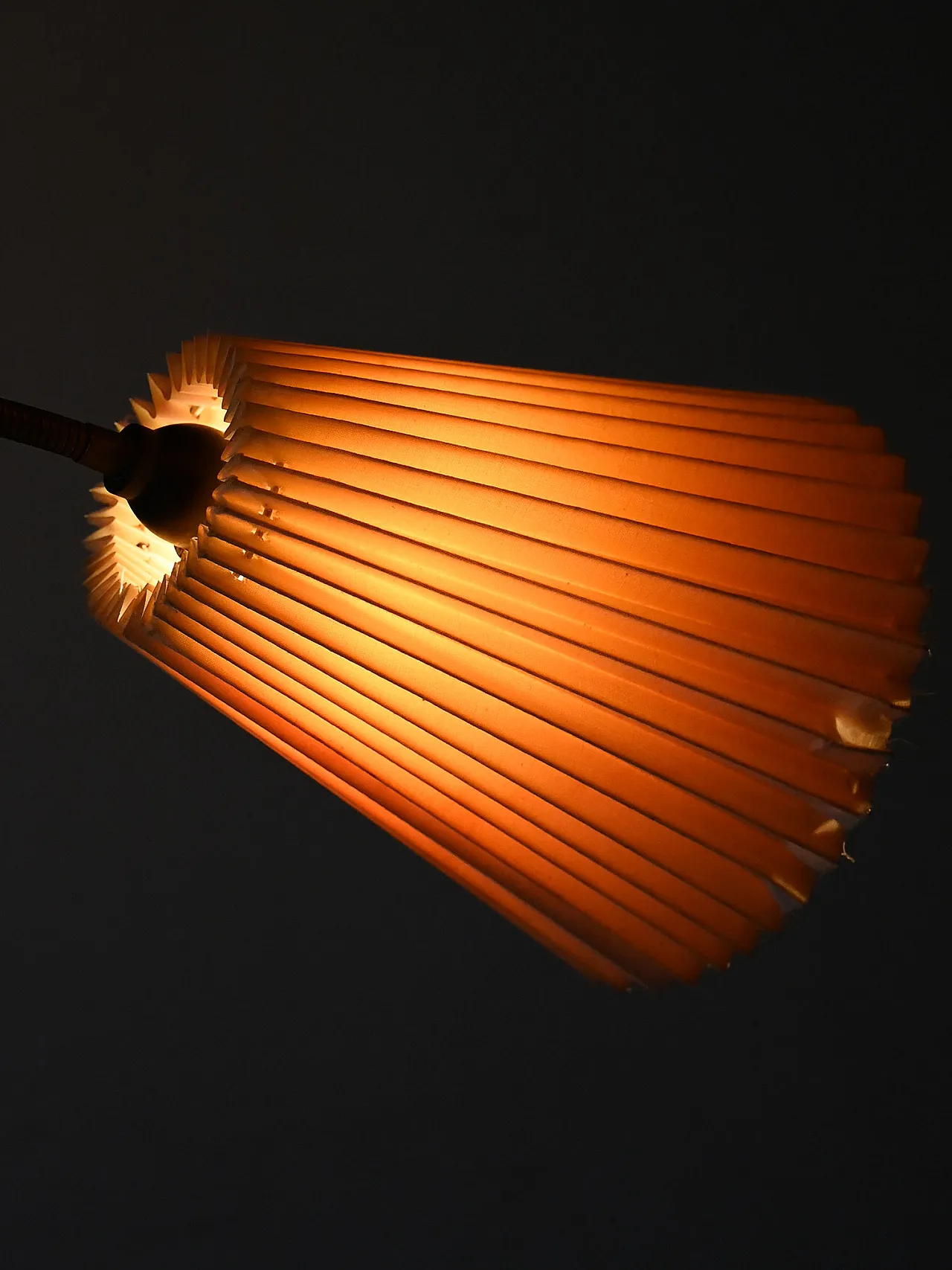 Scandinavian land lamp from the 1950s to three arms 9