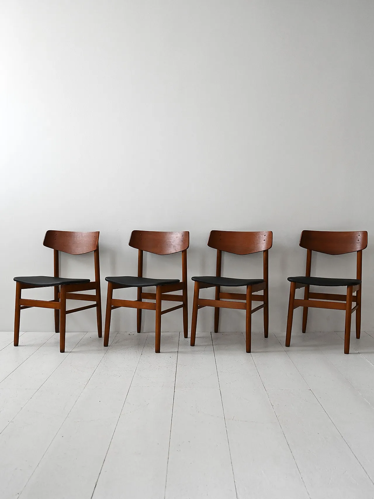 4 nordic Teak chairs, 60s 1
