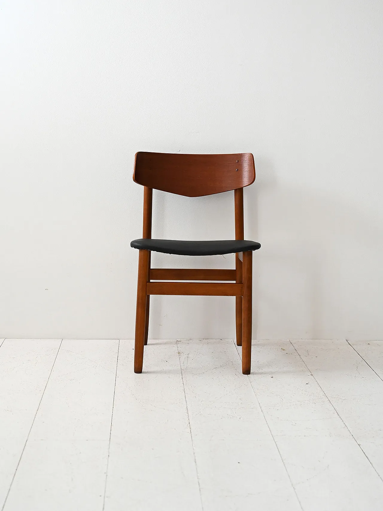 4 nordic Teak chairs, 60s 7