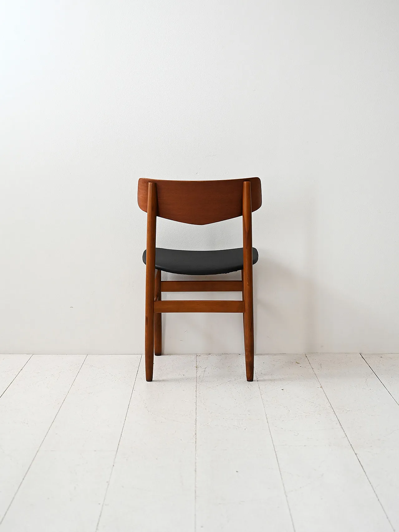 4 nordic Teak chairs, 60s 11