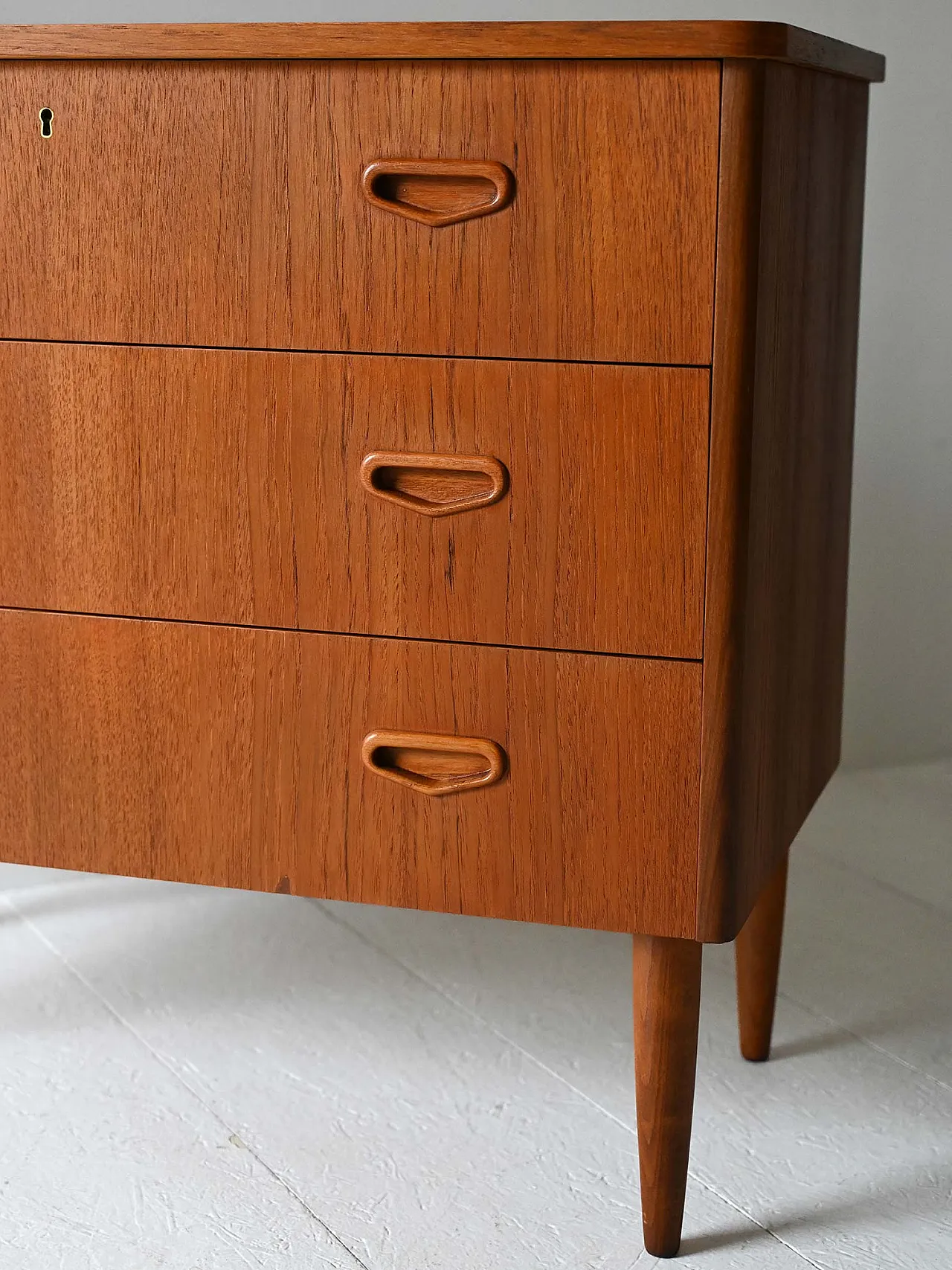 Cassettiera vintage scandinava in teak anni ’50/’60 5