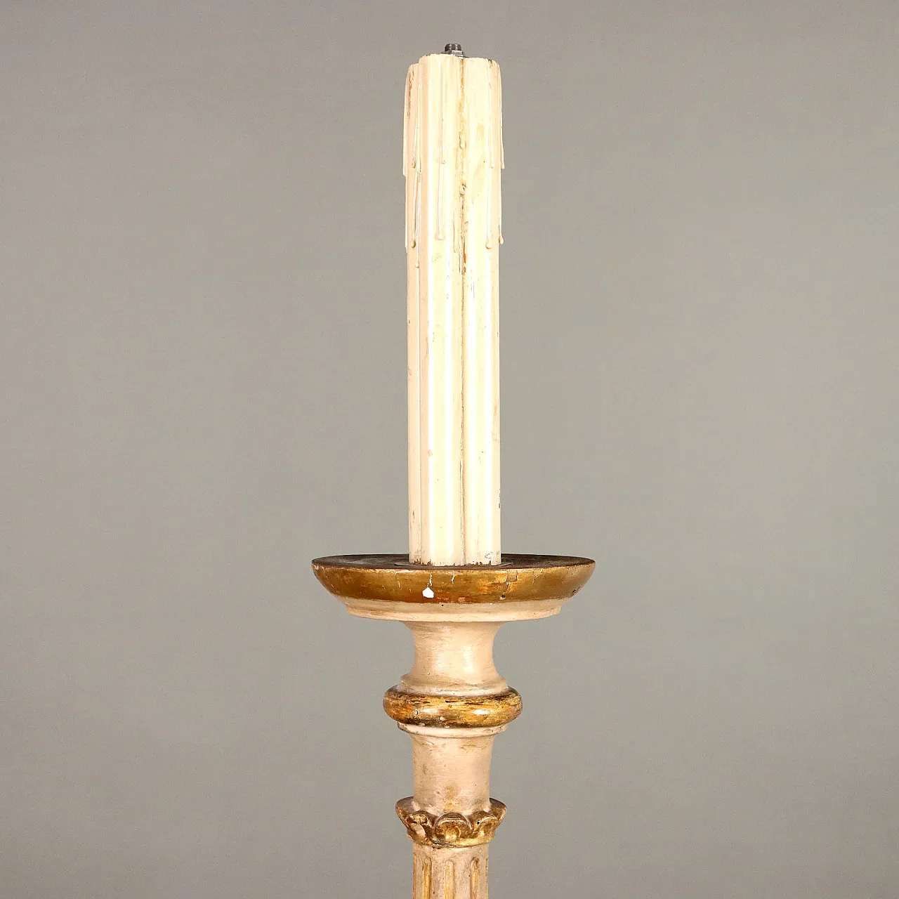Carved Candelabra in gilded wood, 19th century 3