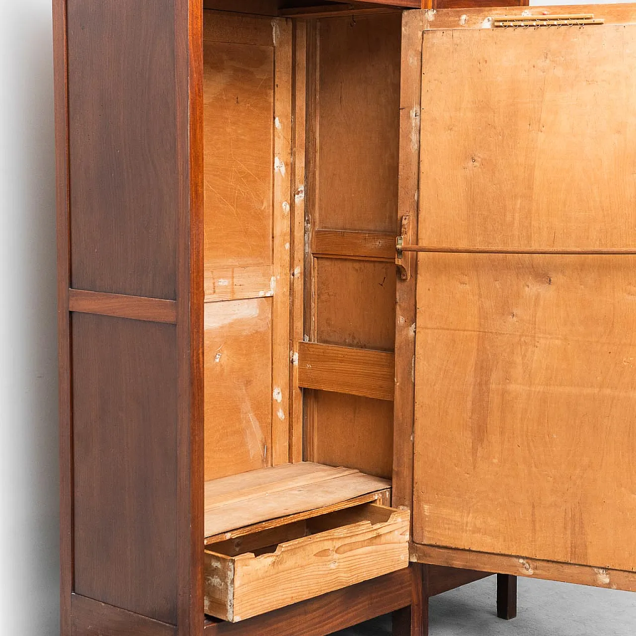Cabinet cabinet with belief and mirror, 40s 7