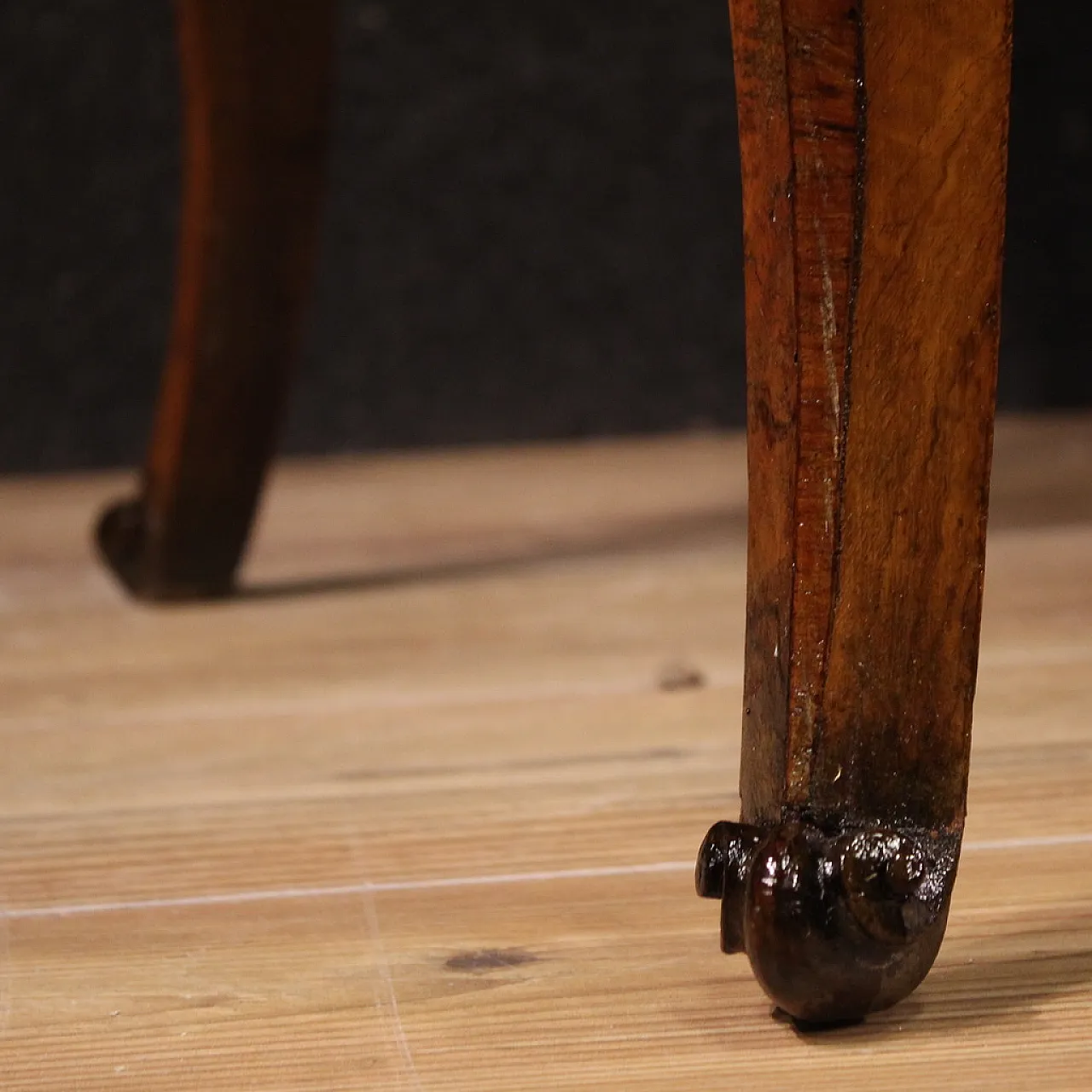 Lombard toilet inlaid Louis XV style, 900 10