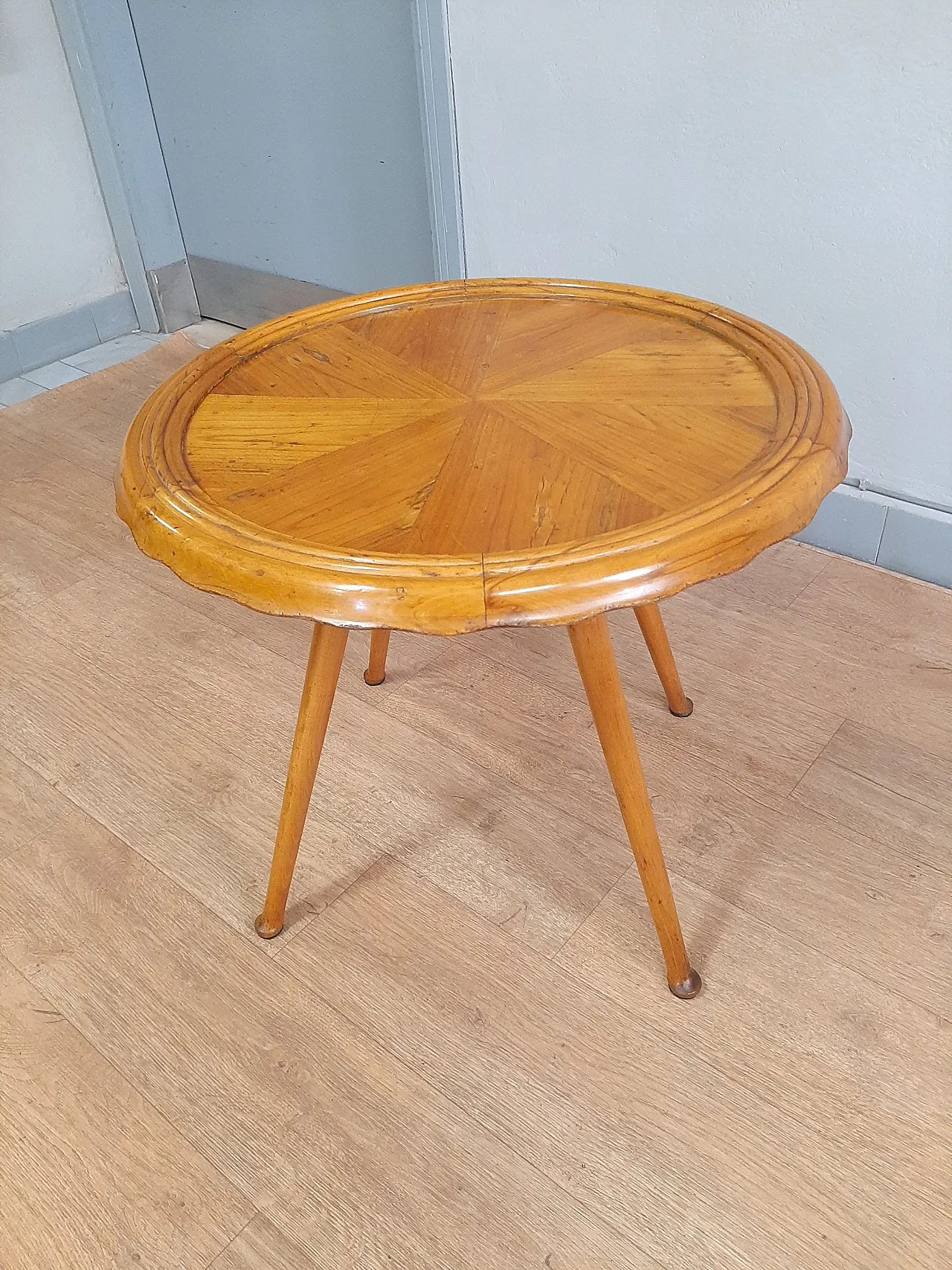 Coffeee table in original cherry trees, 50s 7