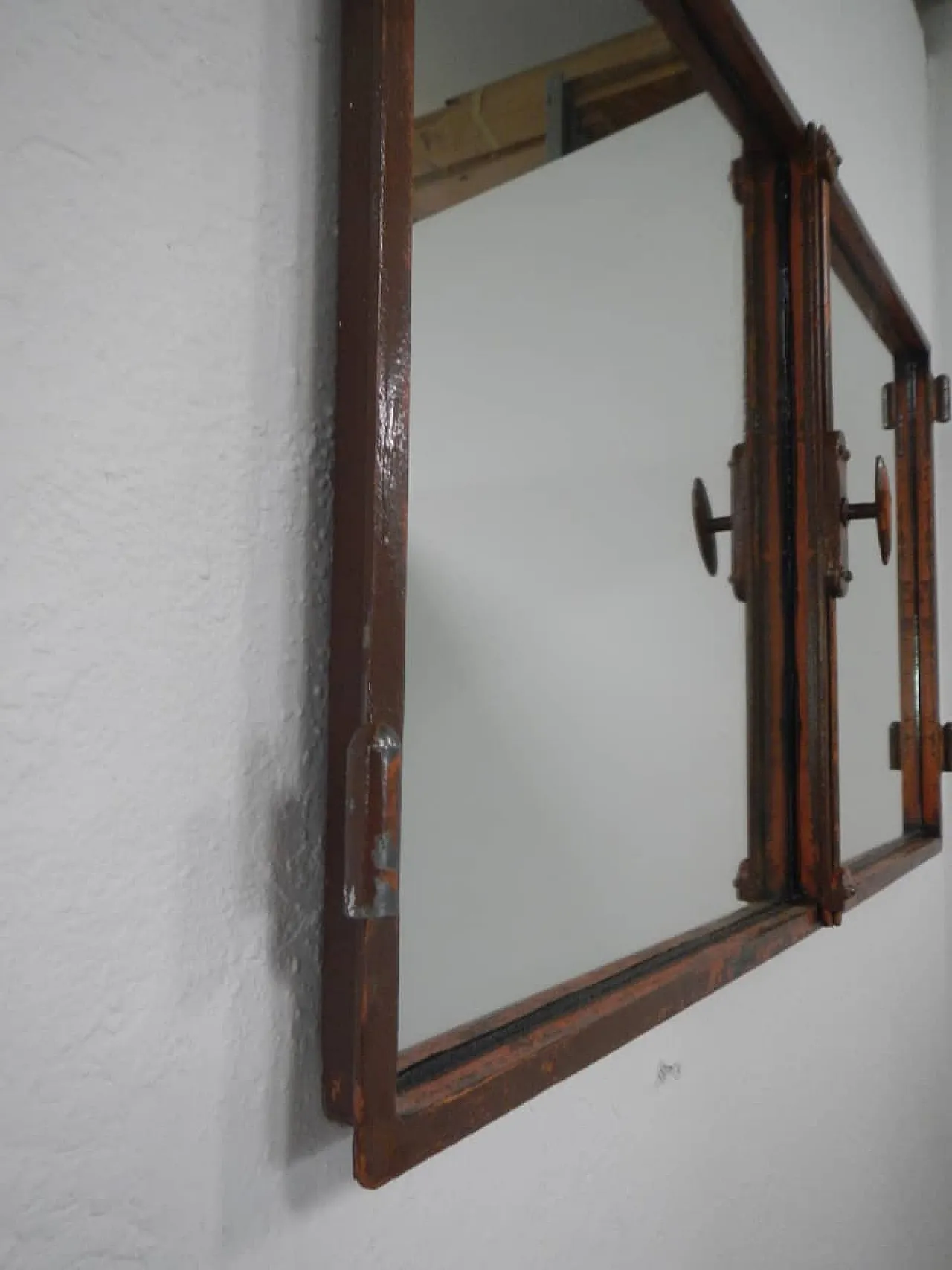 Specchio su finestra  1950 7