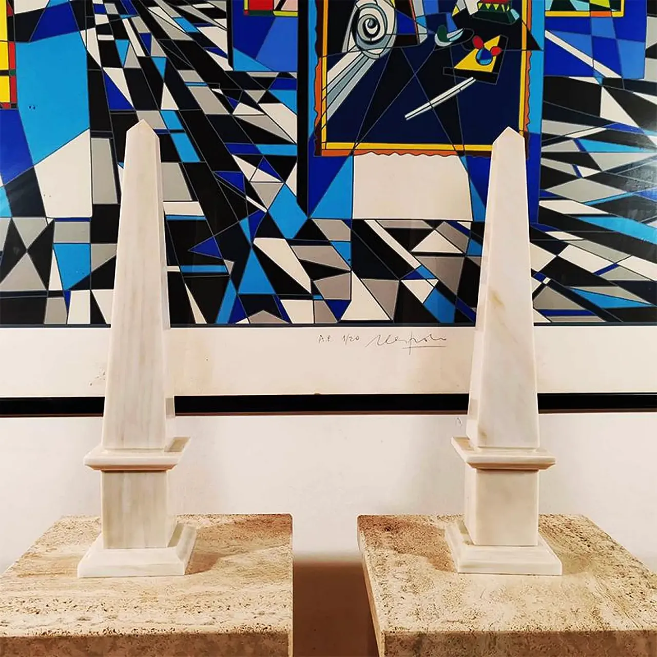 Coppia di grandi obelischi in marmo di Carrara, anni '70 1