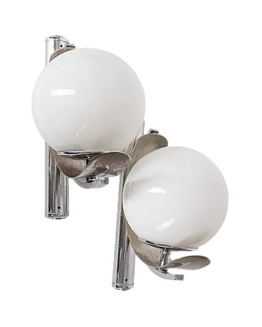 Coppia di lampade da parete in metallo e vetro, anni '80