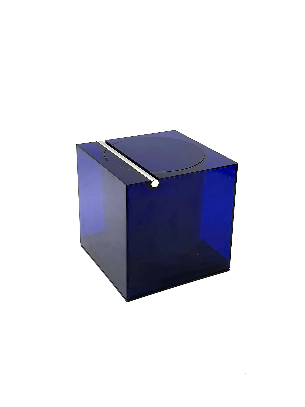 Space Age Blue Plastic Ice Bucket, Cini & Nils Italy, ca. 1970s 1