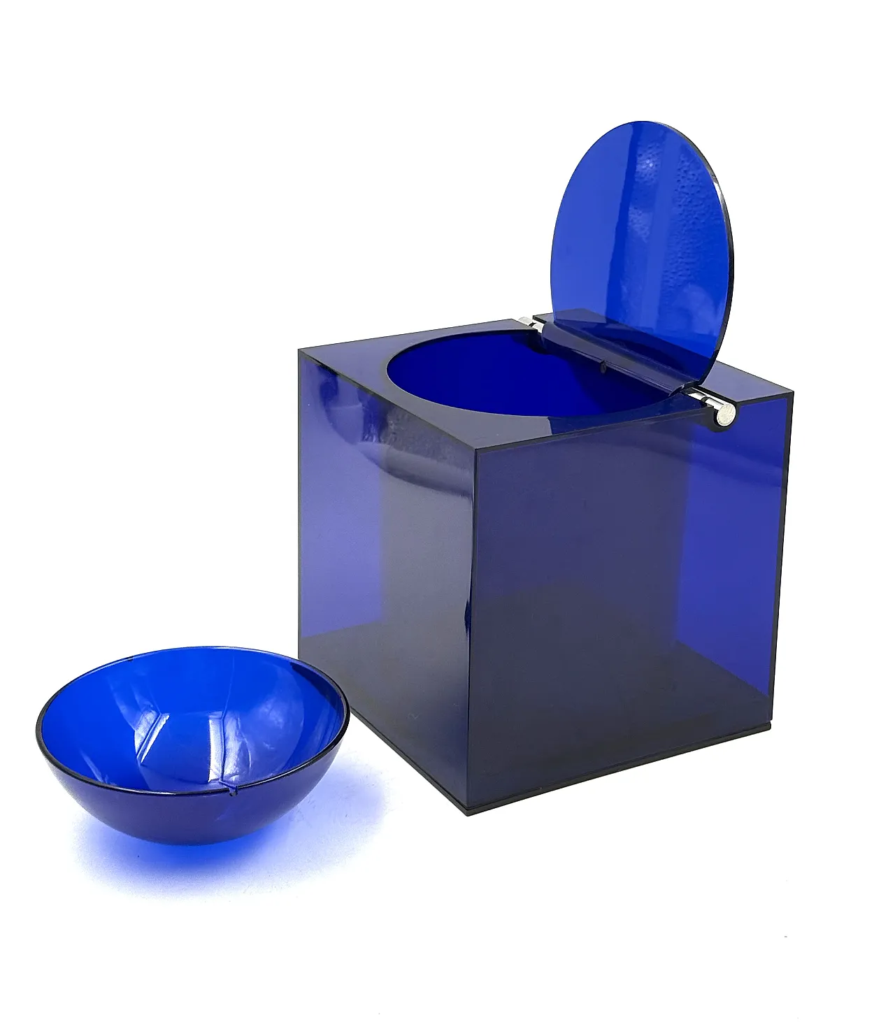 Space Age Blue Plastic Ice Bucket, Cini & Nils Italy, ca. 1970s 20