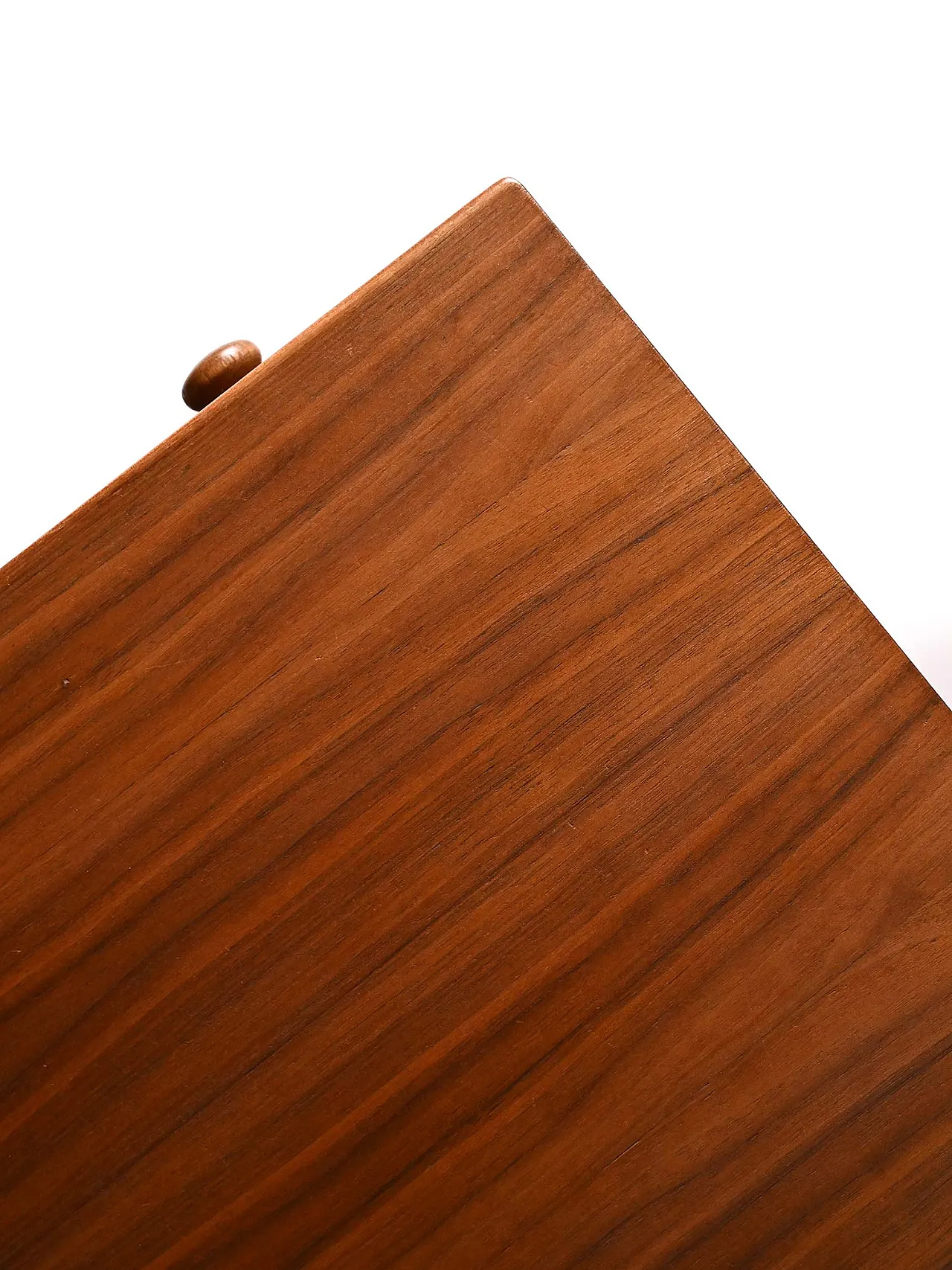 Scandinavo Tibro table 5