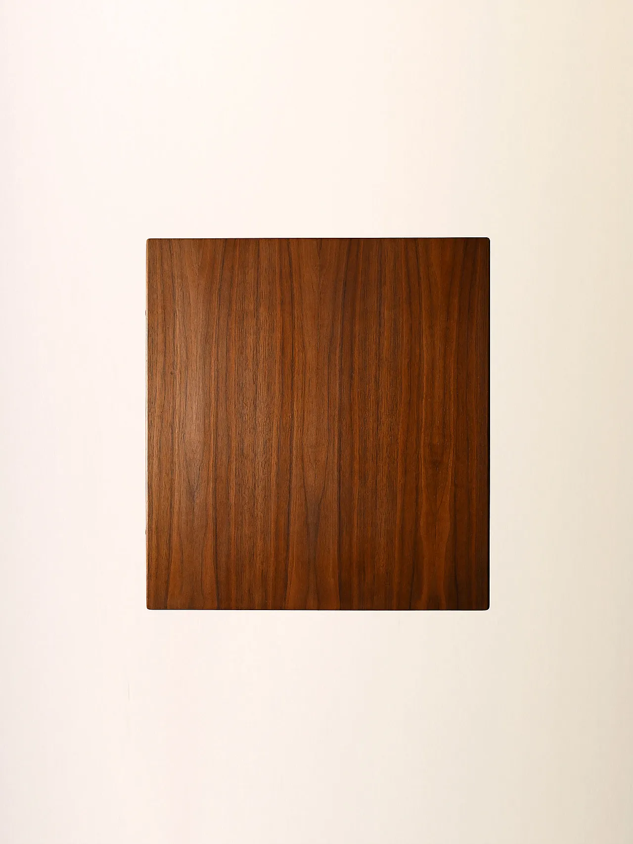 Scandinavo Tibro table 9